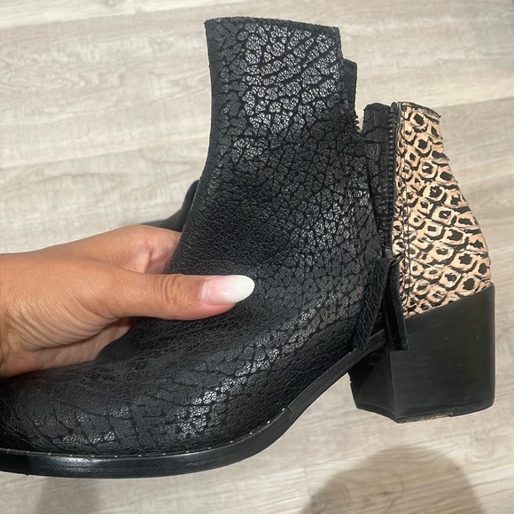 Freda Salvador Shoes - Freda Salvador Black Leather Ankle Boots